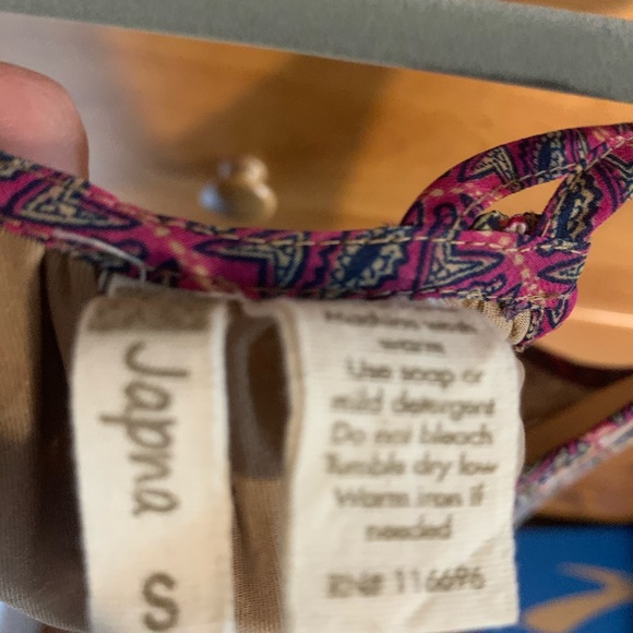 Patterned tank! - Picture 3 of 3